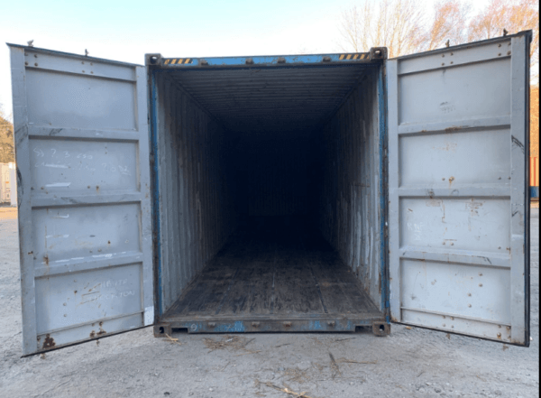 40 x 8 x 9.5 High Cube used shipping container - Image 10